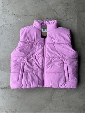 Nike Pink Puffer Vest Women’s XL New With Tags